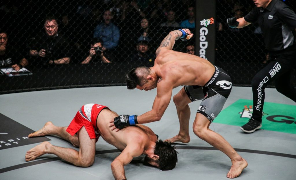 Martin Nguyen KO's Marat Gafurov, steals ONE Featherweight World Championship