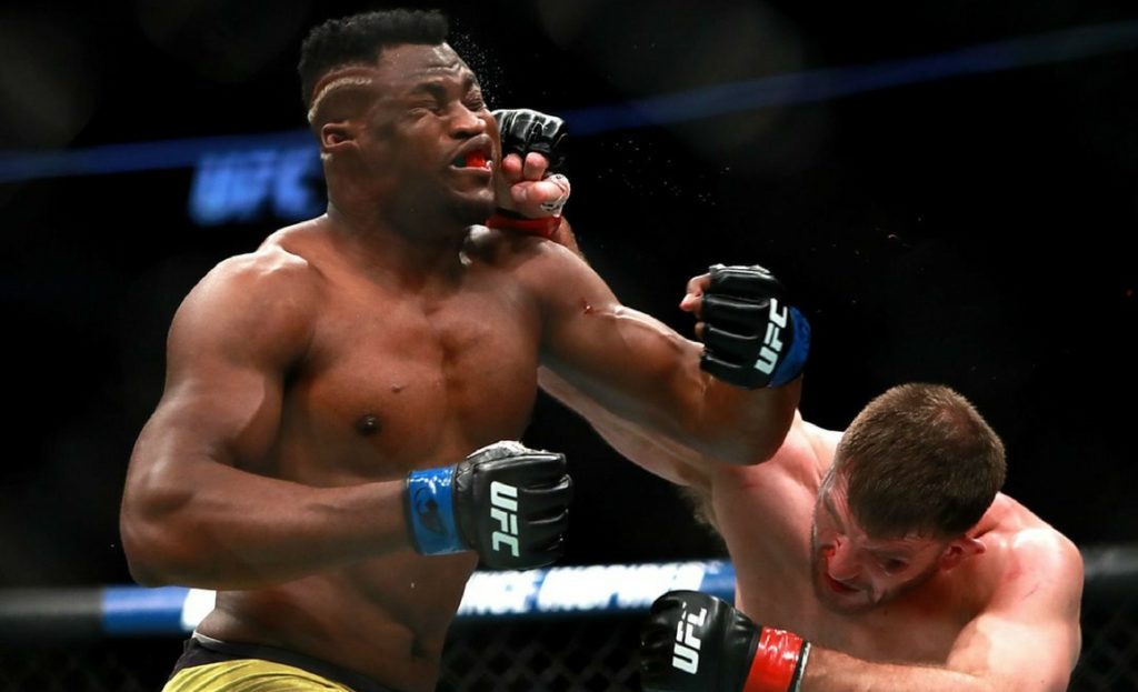 Stipe Miocic dominates Francis Ngannou at UFC 220 to enter the record books 1