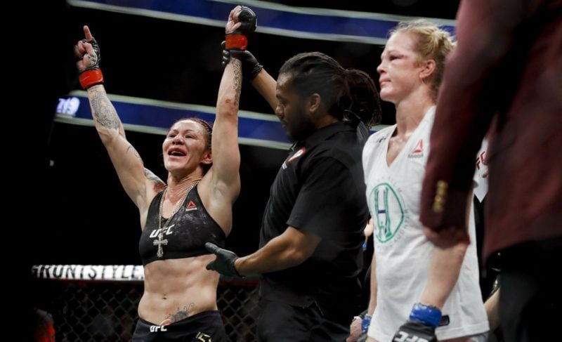 Cris Cyborg defeats Holly Holm at UFC 219