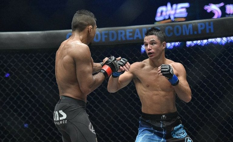 Reece McLaren vs. Bibiano Fernandes