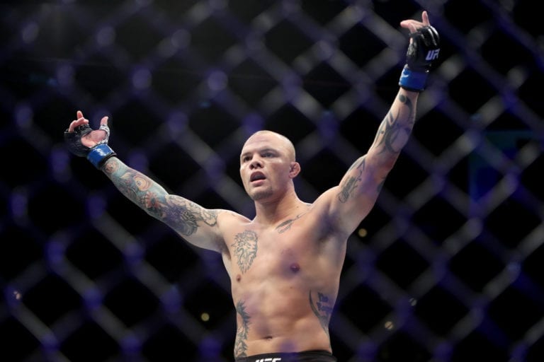 Anthony Smith reacts after defeating Rashad Evans by TKO in the first round
