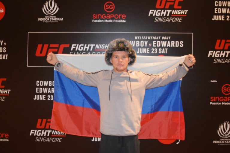 Petr Yan arrives at a UFC event