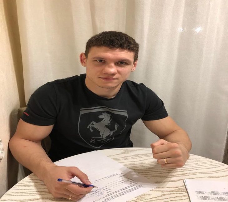 Undefeated Russian star Roman Kopylov signs with UFC 6