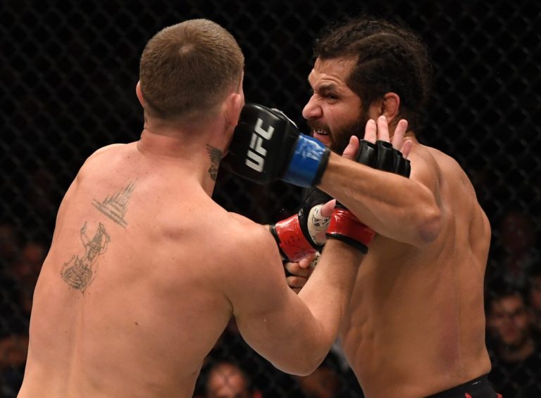 Jorge Masvidal crushes Darren Till with a perfect left hook at UFC London