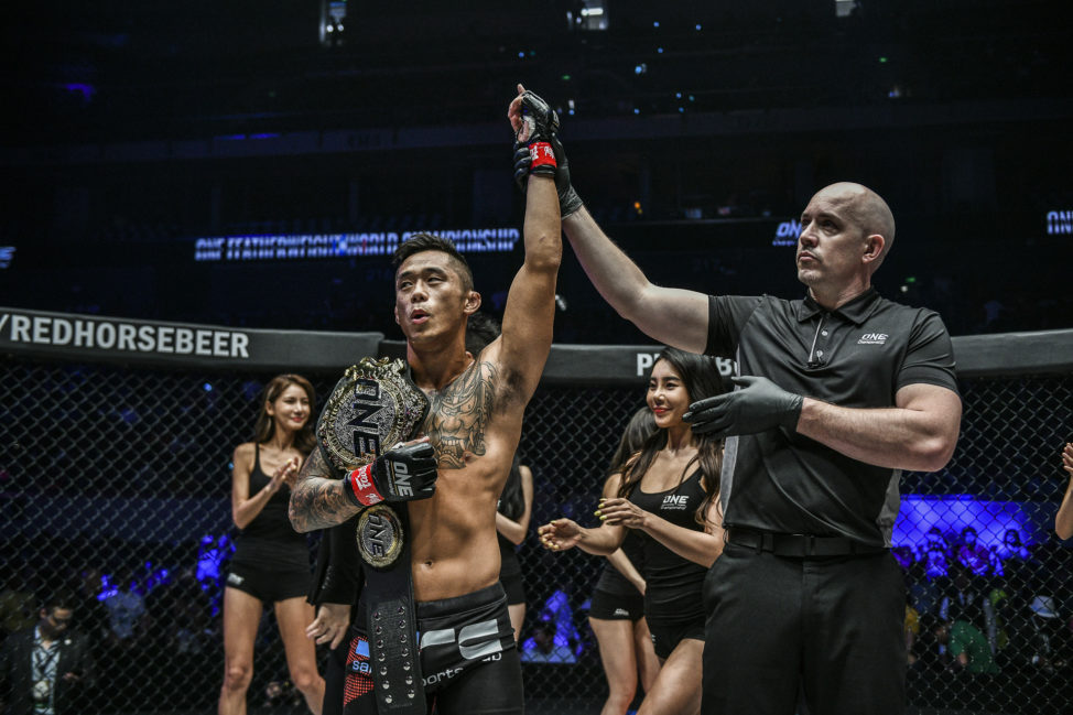 Martin Nguyen wins at ONE: Roots of Honor