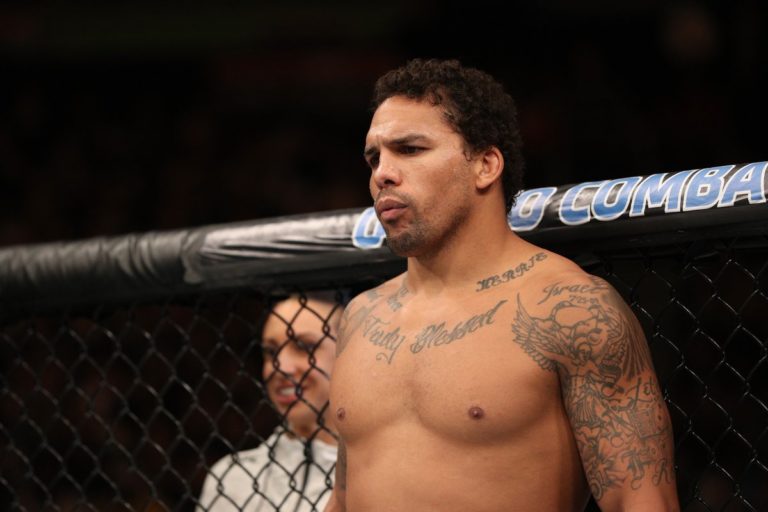 Eryk Anders talks UFC 236 fight with Khalil Rountree, interim titles, and predicts Kelvin Gastelum vs. Israel Adesanya 2