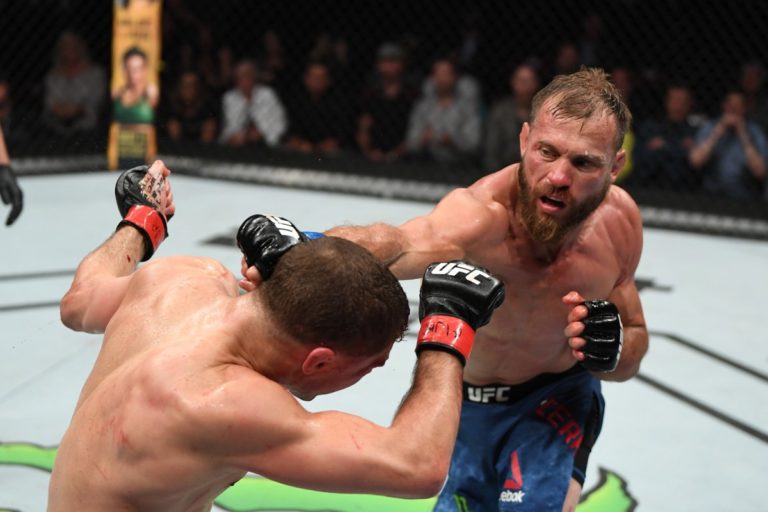 Donald Cerrone strikes Al Iaquinta at UFC Fight Night 151