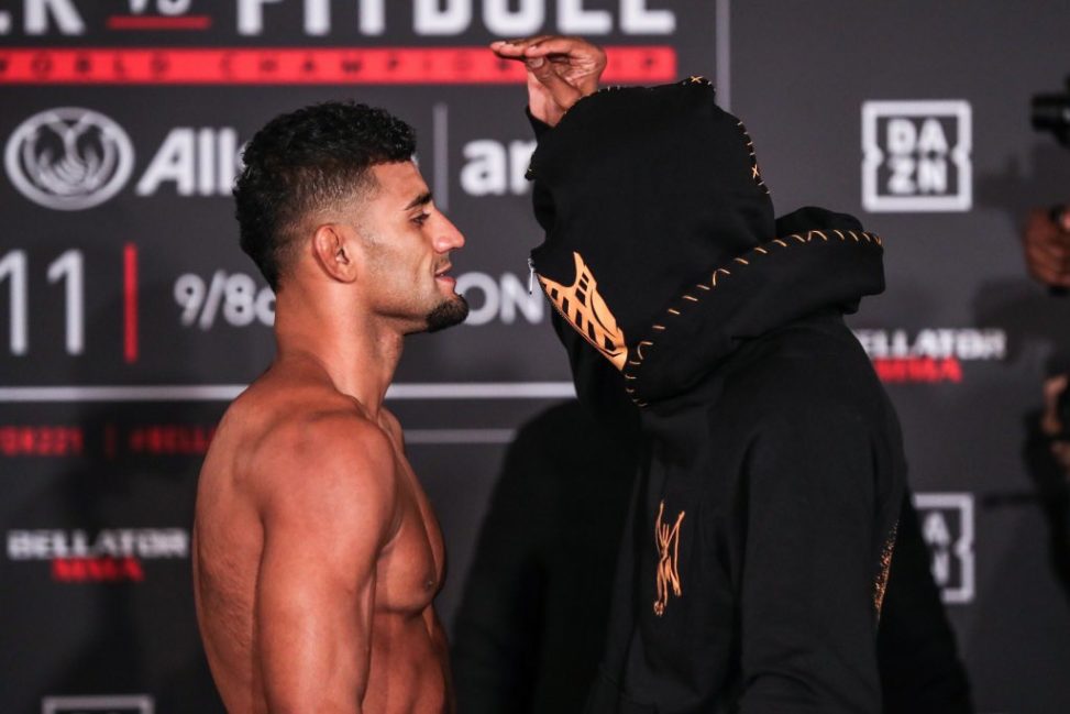 VIDEO: Douglas Lima knocks out Michael "Venom" Page at Bellator 221 9