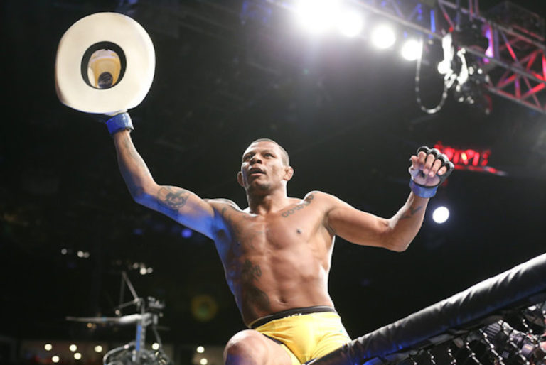 Report: Alex Oliveira wanted for assaulting ex-wife, drunk driving motorcycle with young son