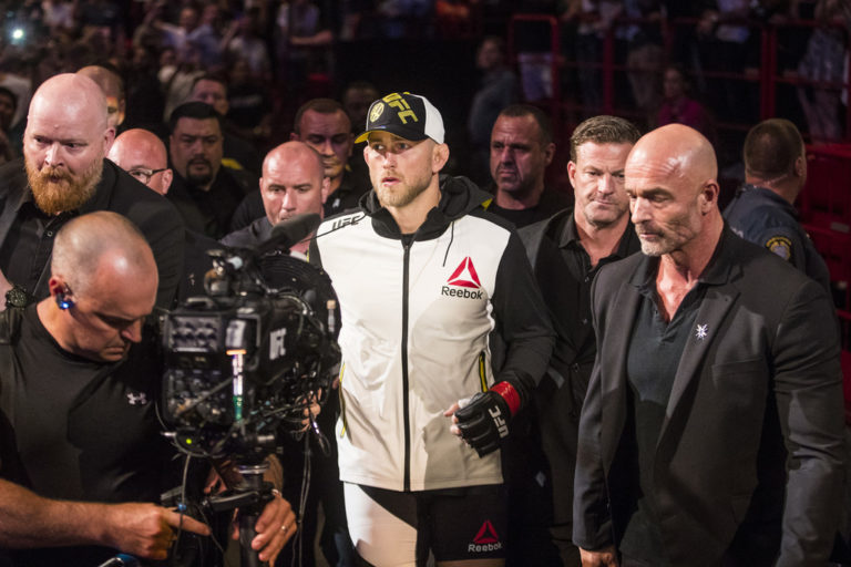 Alexander Gustafsson makes his way to the Octagon