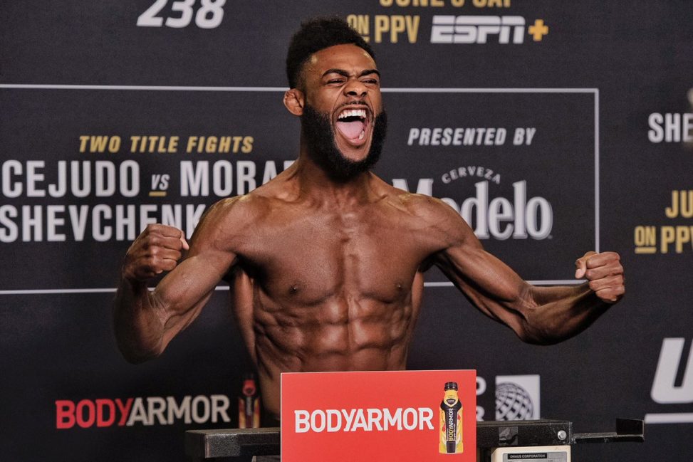 Aljamain Sterling weighs in for UFC 238