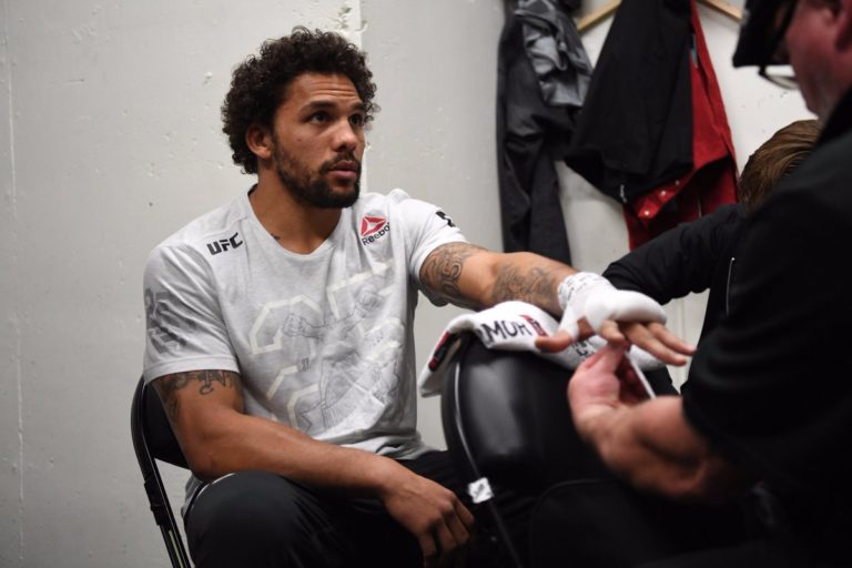 Eryk Anders wraps his hands prior to UFC bout