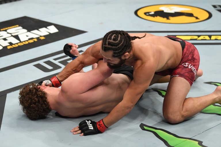 Jorge Masvidal KO's Ben Askren in 5 seconds