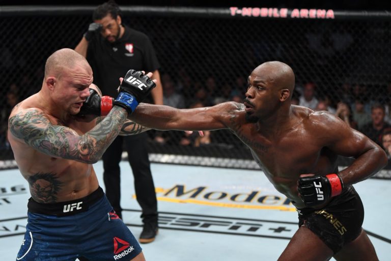 Jon Jones strikes Anthony Smith