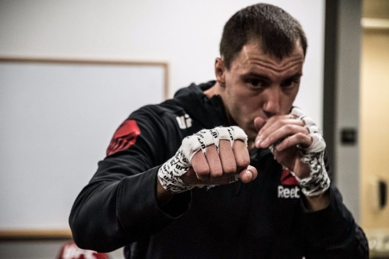 James Vick warms up backstage before his UFC bout