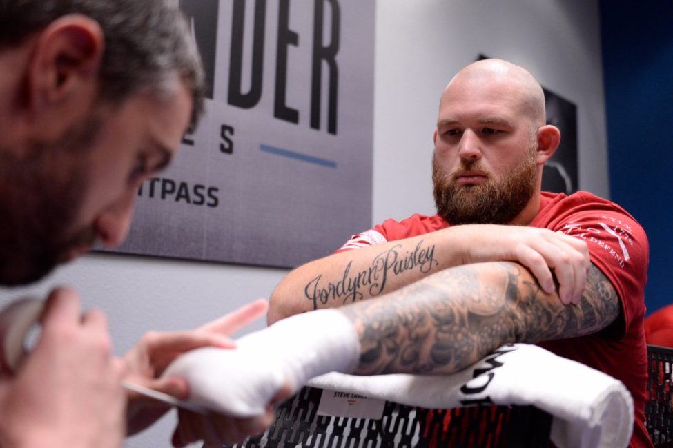 Jeff Hughes prepare for Contender Series