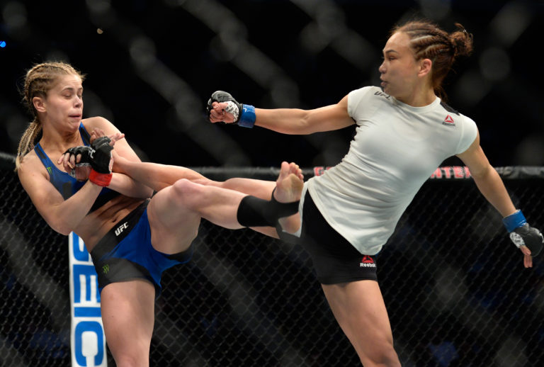 Cynthia Calvillo and Michelle Waterson trade strikes