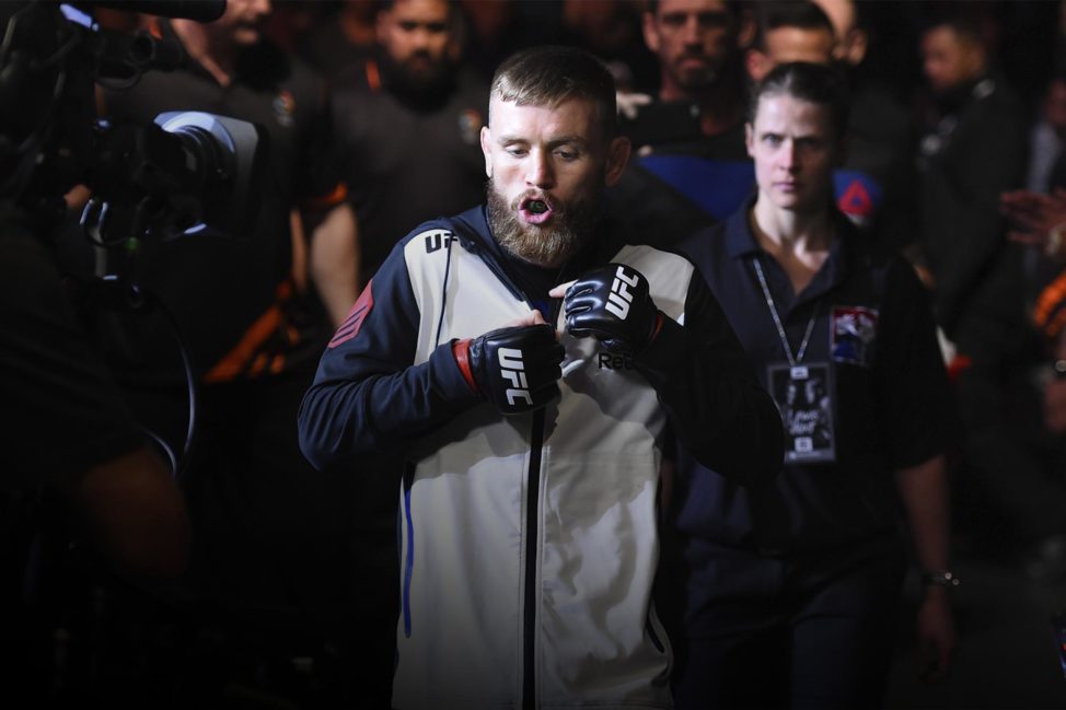 Tim Elliott makes his walk to the Octagon (Zuffa LLC)