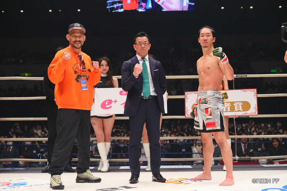 Kotetsu Boku appears at RIZIN 21 to challenge Mikuru Asakura.