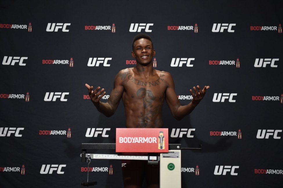 Adesanya weighs in for UFC 248