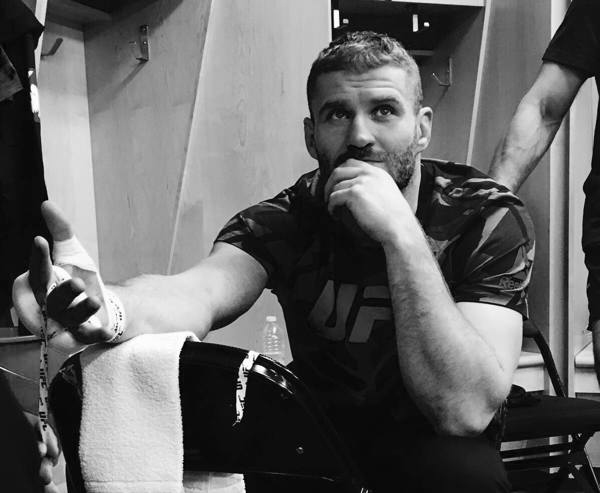 Jan Blachowicz readies backstage before UFC event