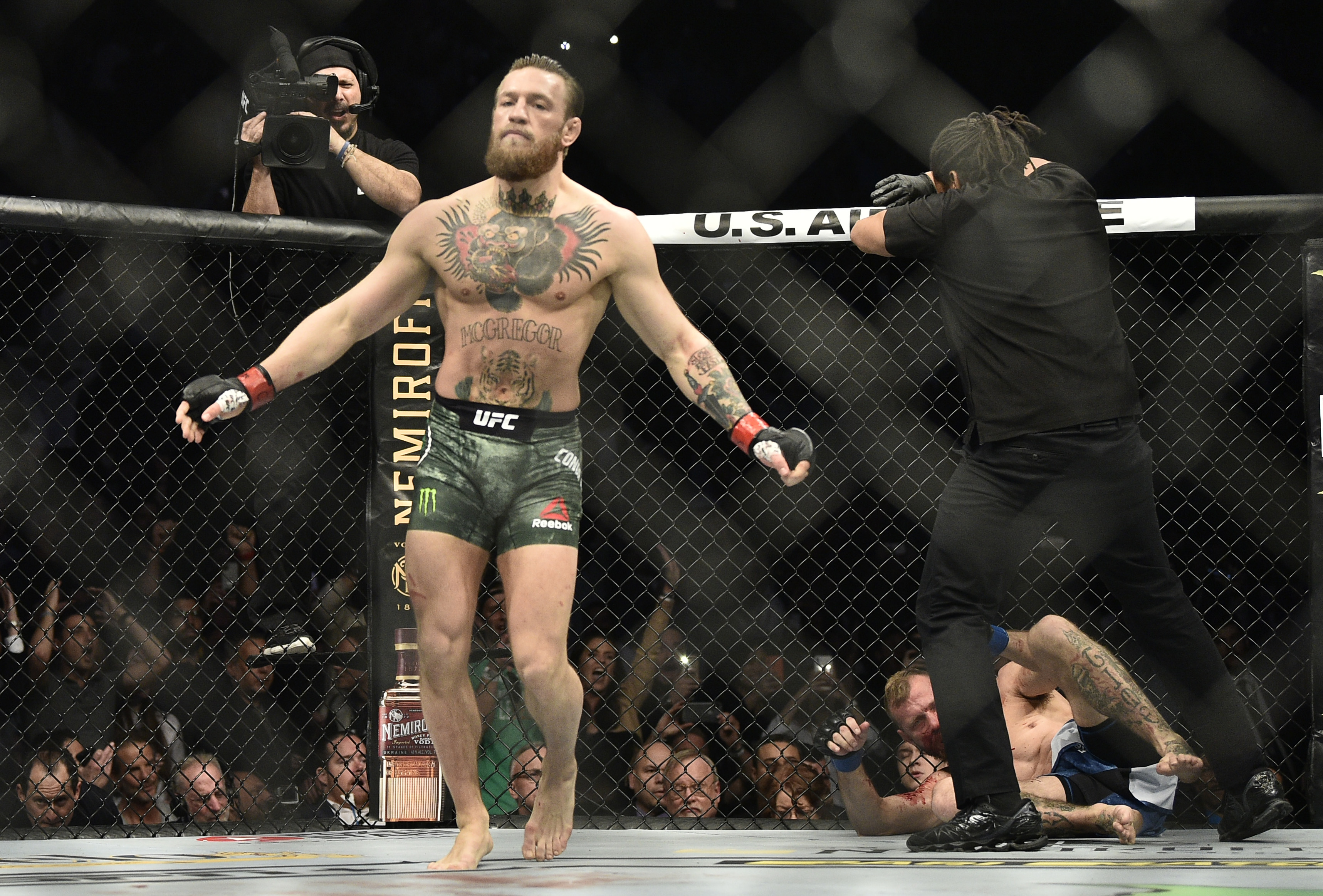 Latest UFC 257 betting odds for Conor McGregor vs. Dustin Poirier see huge shift 3