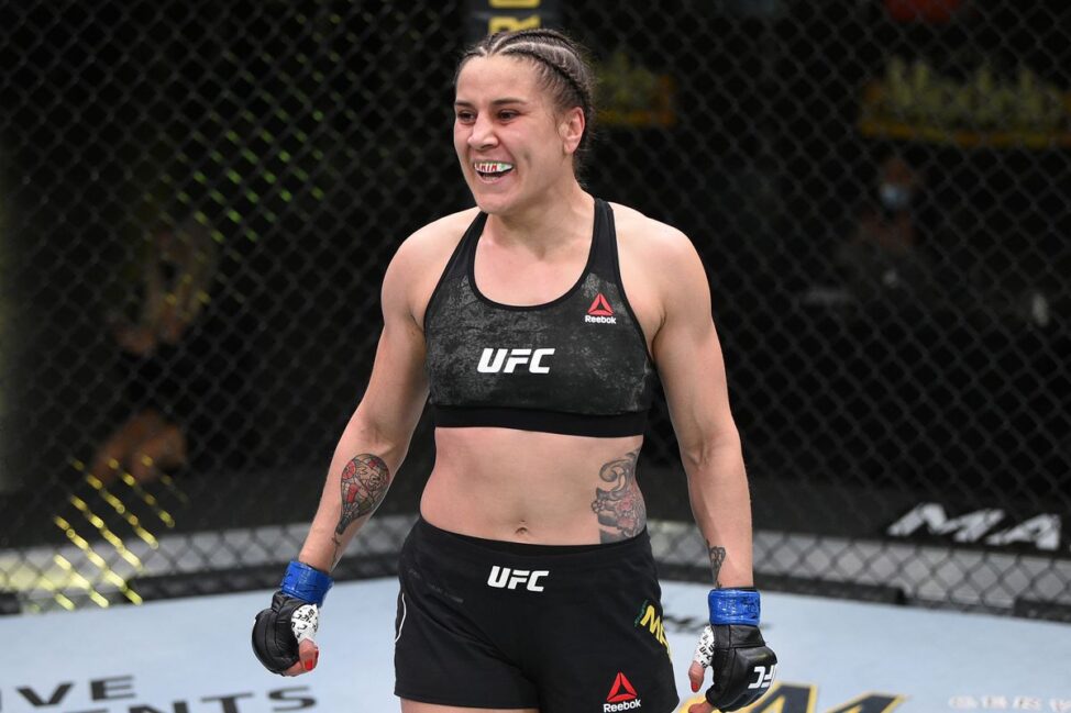 Jennifer Maia