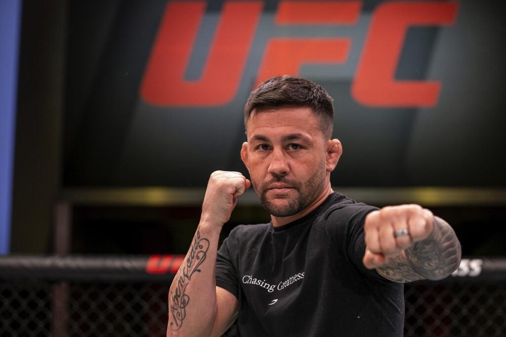 Pedro Munhoz vs Kyler Phillips prediction & odds | UFC 299 1