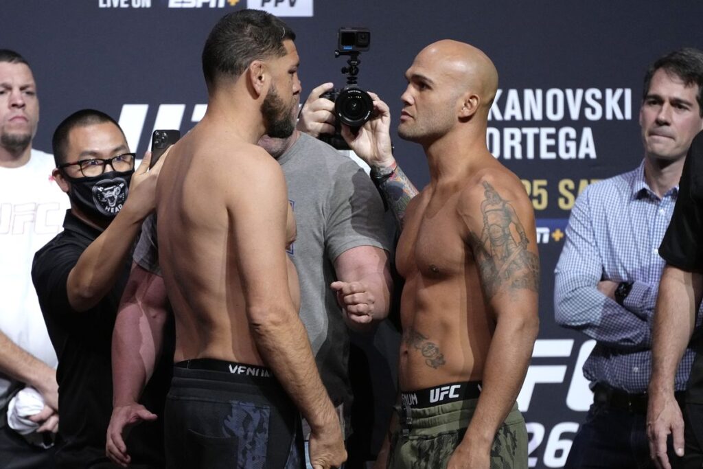 UFC 266 Predictions: Nick Diaz vs. Robbie Lawler odds, analysis 1