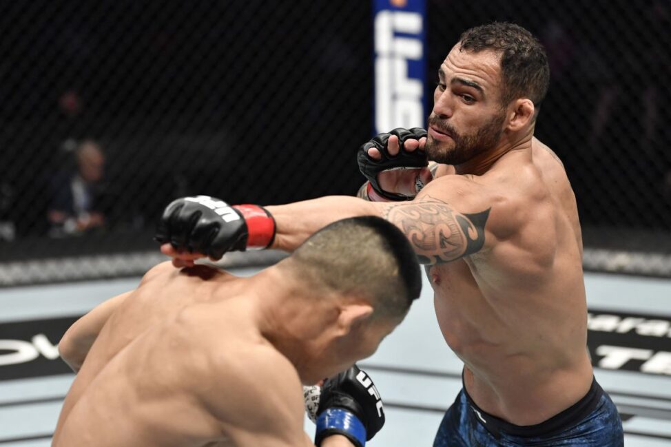 Geoff Neal vs. Santiago Ponzinibbio Prediction: UFC 269 fight breakdown, betting odds 5