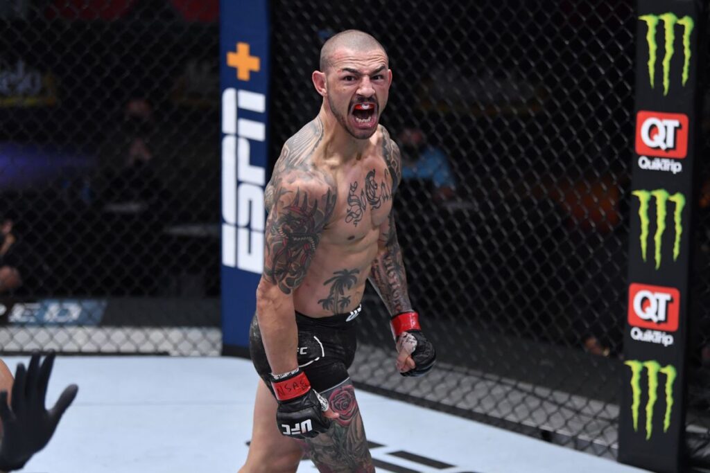 Cub Swanson vs. Darren Elkins prediction, betting odds 1