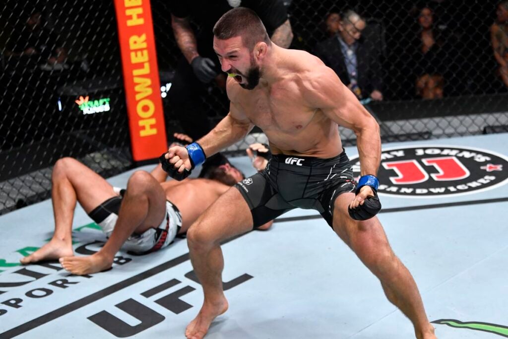 Carlos Diego Ferreira vs. Mateusz Gamrot prediction, betting odds 1