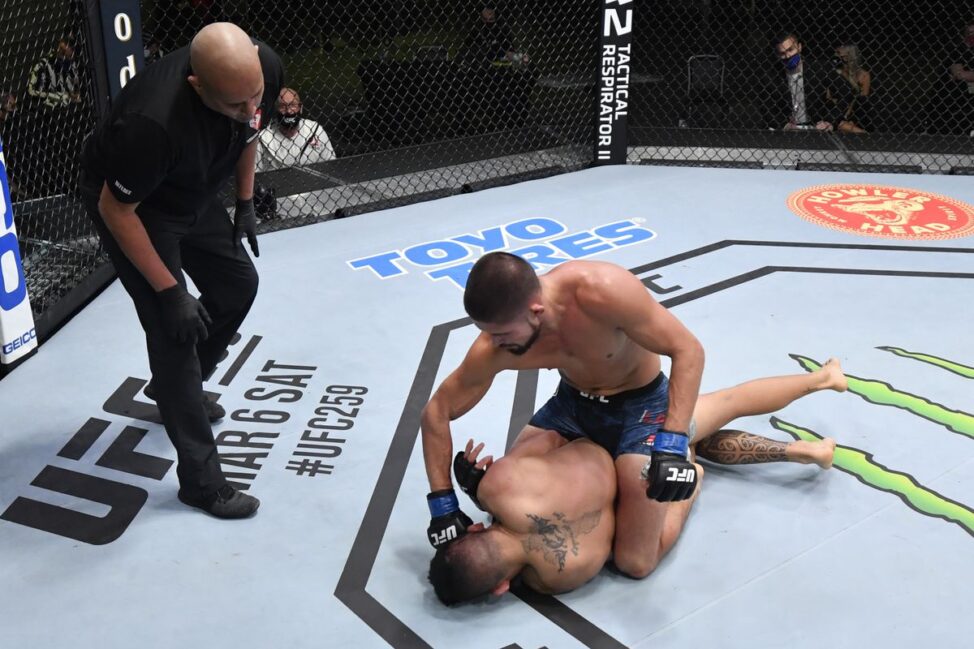 UFC 271: Mana Martinez vs. Ronnie Lawrence prediction, preview, odds 5