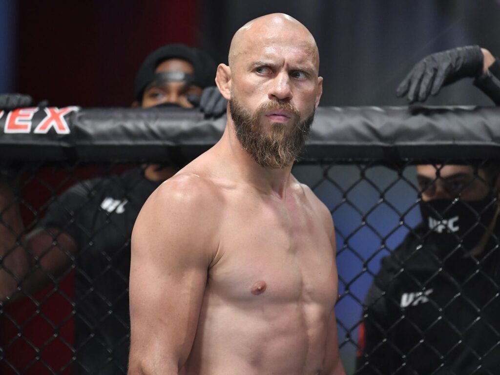 Prediction: Donald Cerrone vs. Joe Lauzon | UFC on ESPN 37 1