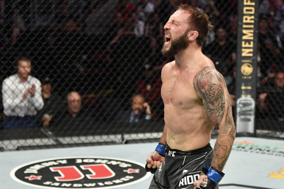 UFC 276 Prediction: Brad Riddell vs. Jalin Turner 6