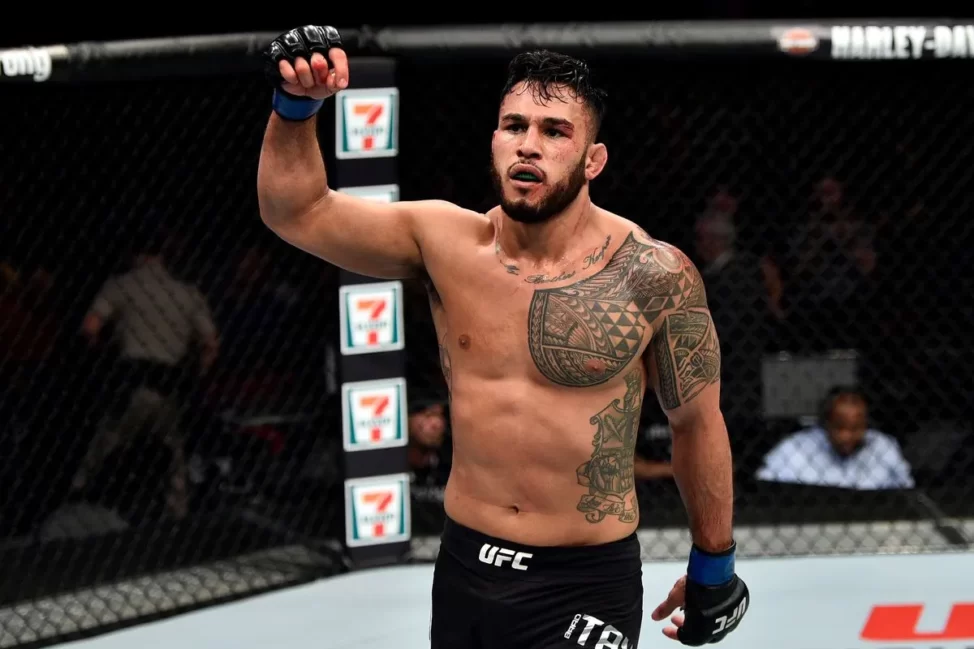 UFC 276 Prediction: Dricus Du Plessis vs. Brad Tavares 2