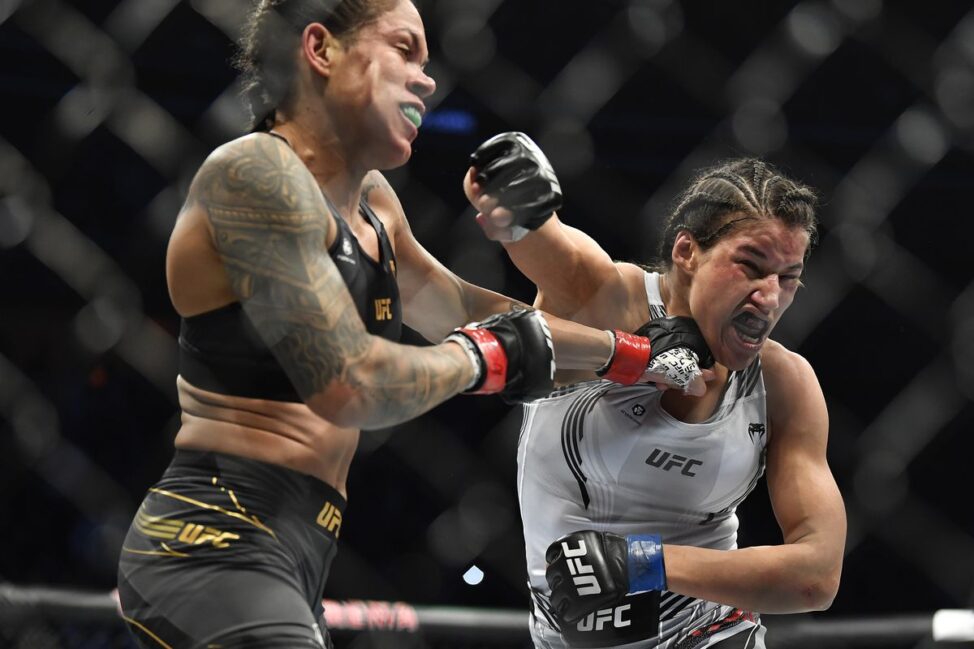 Julianna Pena vs Amanda Nunes