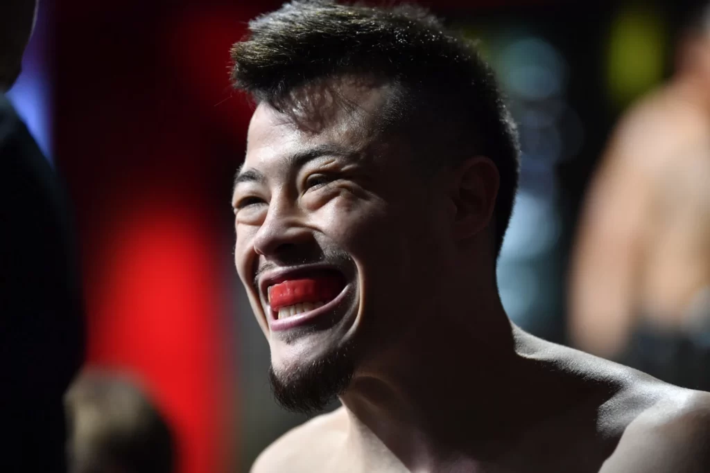 Prediction: Mana Martinez vs. Brandon Davis | UFC Fight Night 212 1