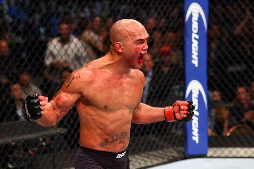 Robbie Lawler celebrates his UFC victory (Zuffa LLC)