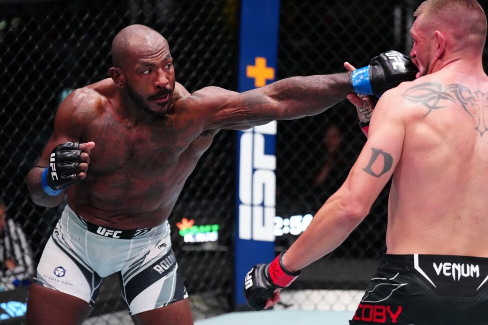 Khalil Rountree throws a jab in the UFC (Zuffa LLC)