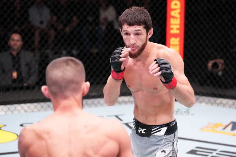 Tagir Ulanbekov fighting Nate Maness in the UFC (Zuffa LLC)