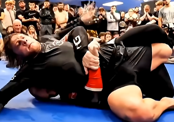 Paddy Pimblett Tapped Out in BJJ Contest Before UFC 324 Title Fight