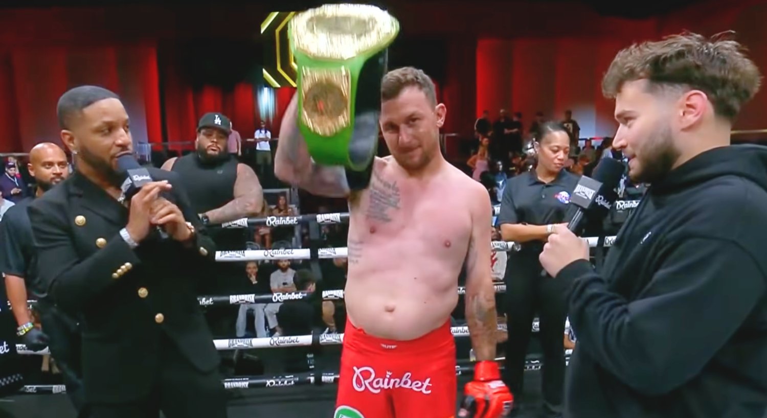 Johnny Manziel Dominates Bob Menery in Brutal MMA Debut