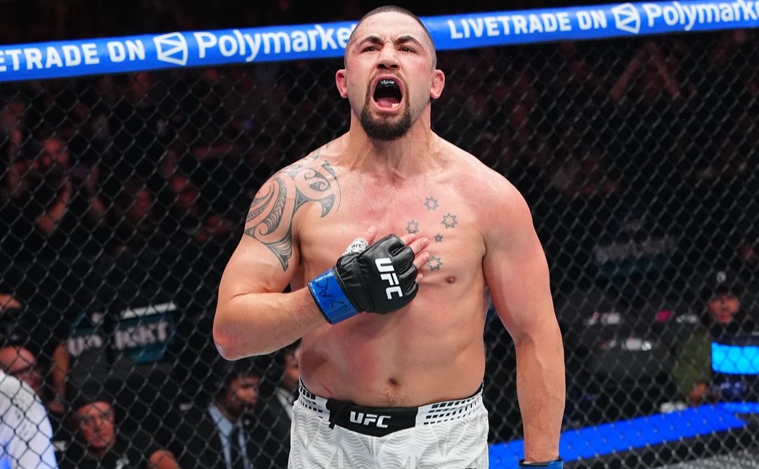 Robert Whittaker Destroys Opponent’s Jaw in Brutal Light Heavyweight Debut