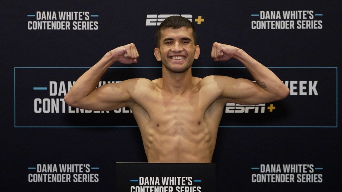 UFC 330: Fighter Steps Up on 4 Days’ Notice to Save Fight Card Bout