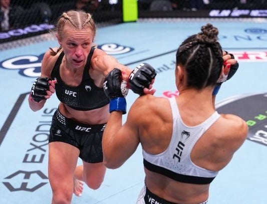 Carli Judice Destroys Opponent With Single Body Kick in Round One