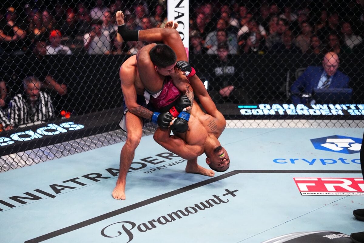 Brazilian Fighter Survives Brutal Slam to Win UFC Contract with Triangle Choke